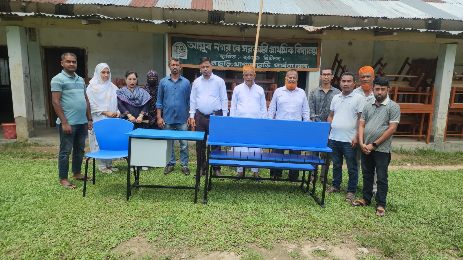 পানছড়ির দুই বিদ্যালয়ে আসবাবপত্র দিলেন এমপি ওয়াদুদ ভূঁইয়া